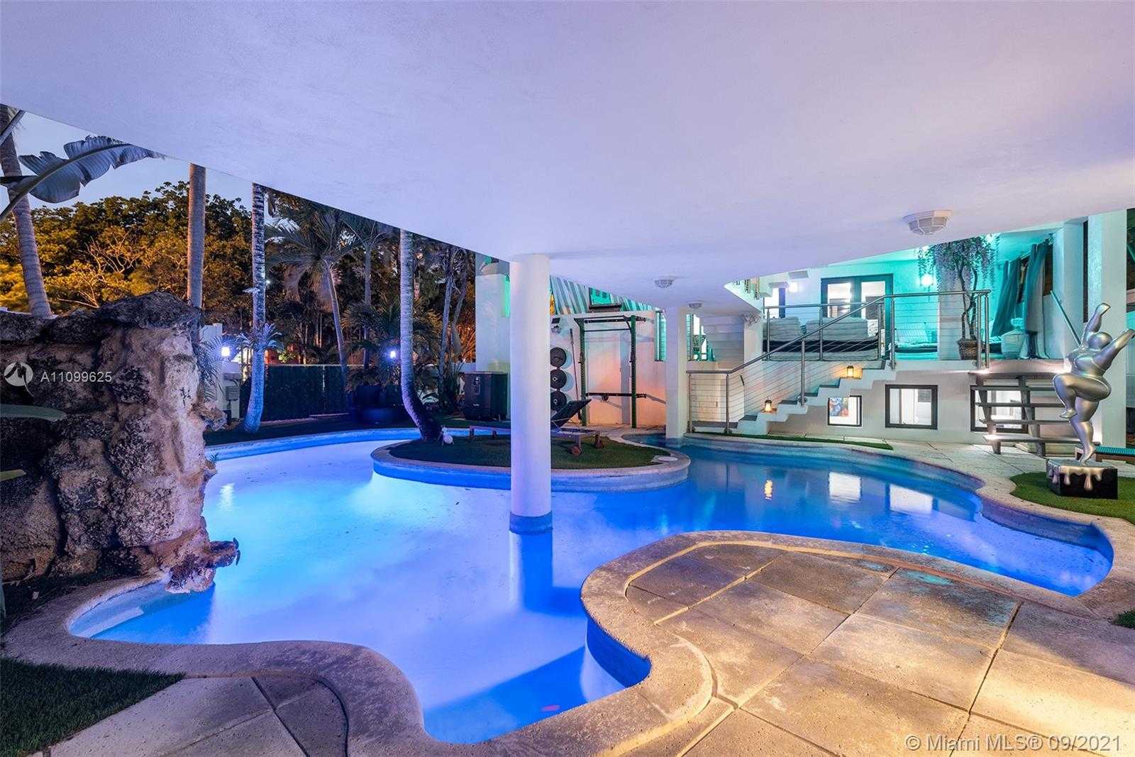 Small Image of 3005 WASHINGTON ST, Miami Number 67