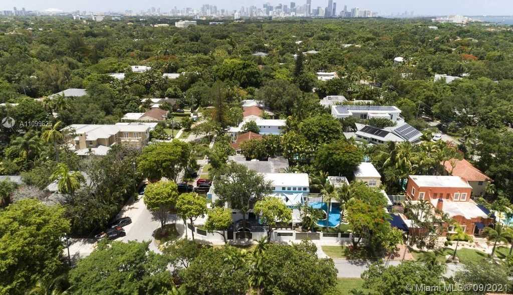 Small Image of 3005 WASHINGTON ST, Miami Number 86