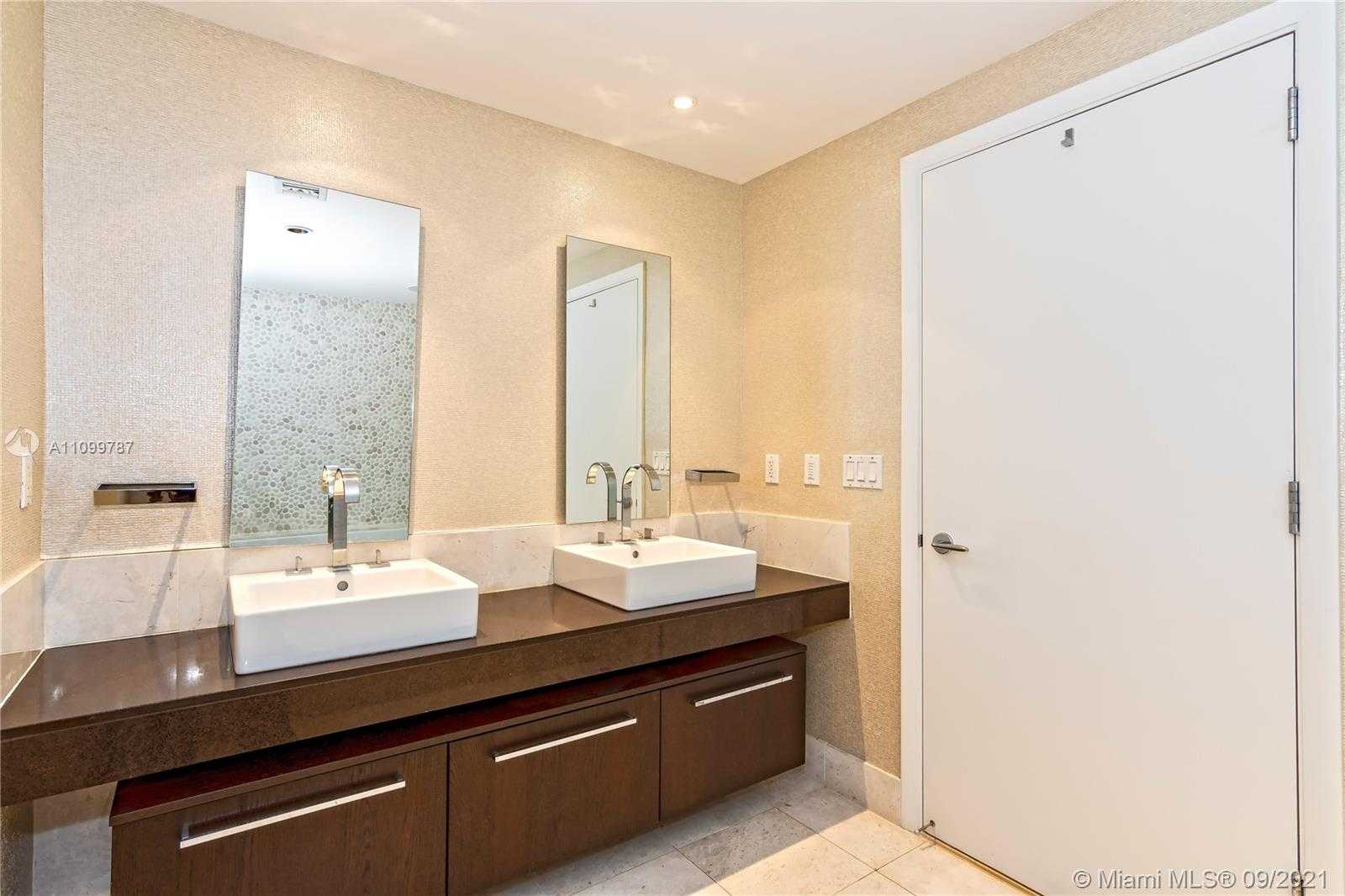 Small Image of 17121 COLLINS AVE #3406, Sunny Isles Beach Number 26