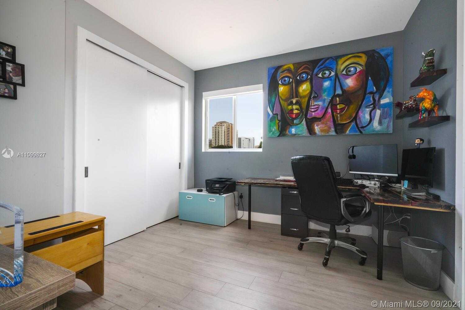 Small Image of 3446 SOUTH WEST 23RD ST #3446, Miami Number 19