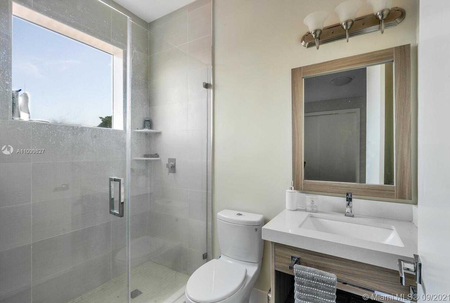 Small Image of 3446 SOUTH WEST 23RD ST #3446, Miami Number 21