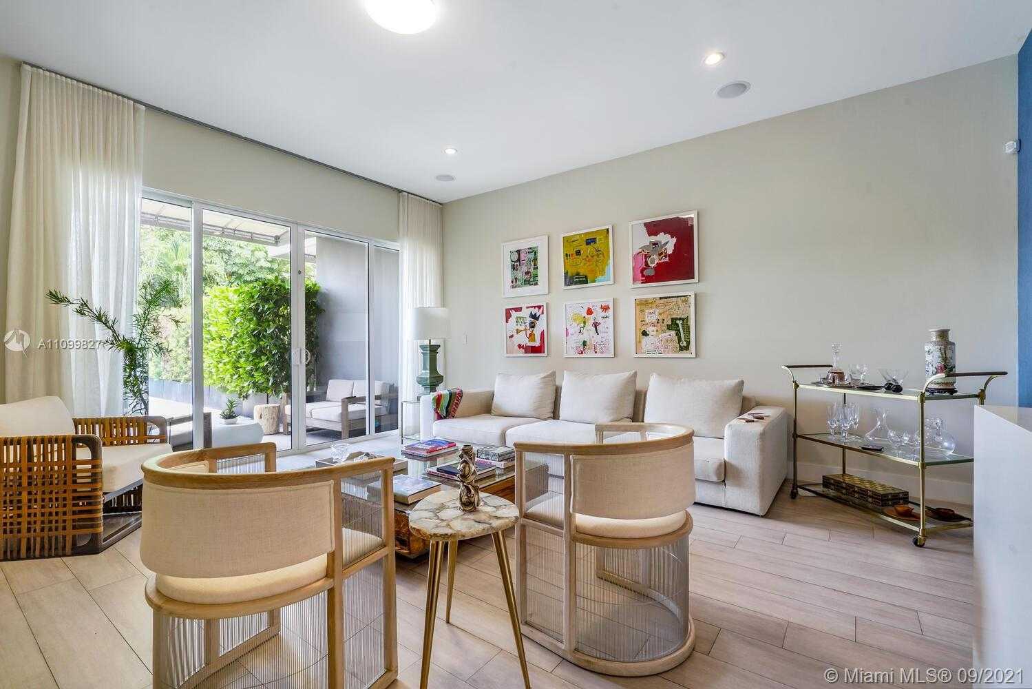 Small Image of 3446 SOUTH WEST 23RD ST #3446, Miami Number 24