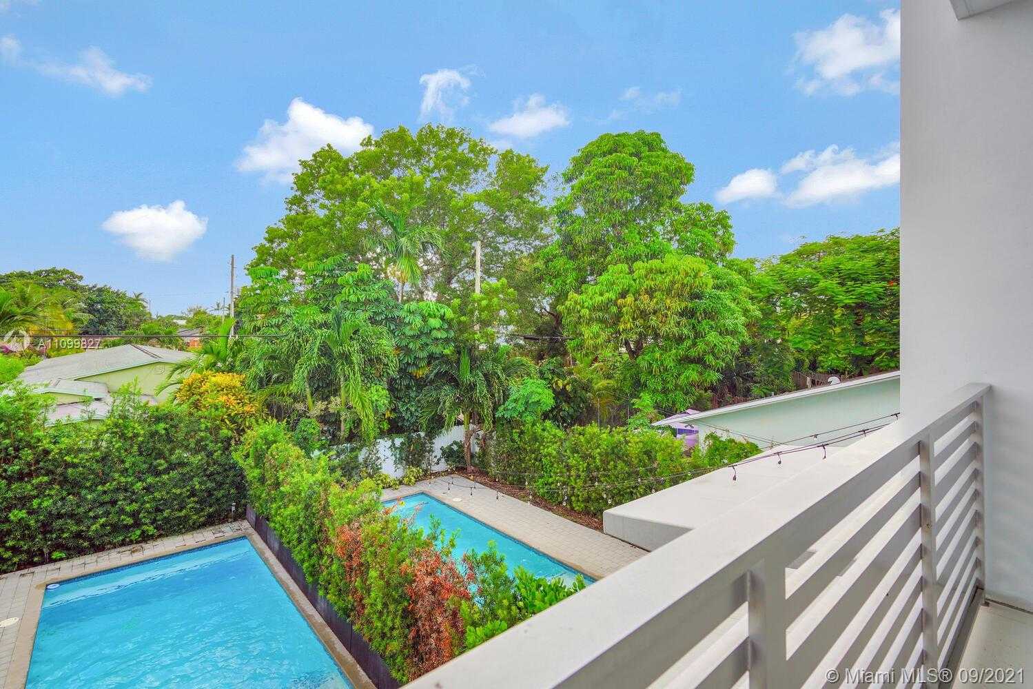 Small Image of 3446 SOUTH WEST 23RD ST #3446, Miami Number 31
