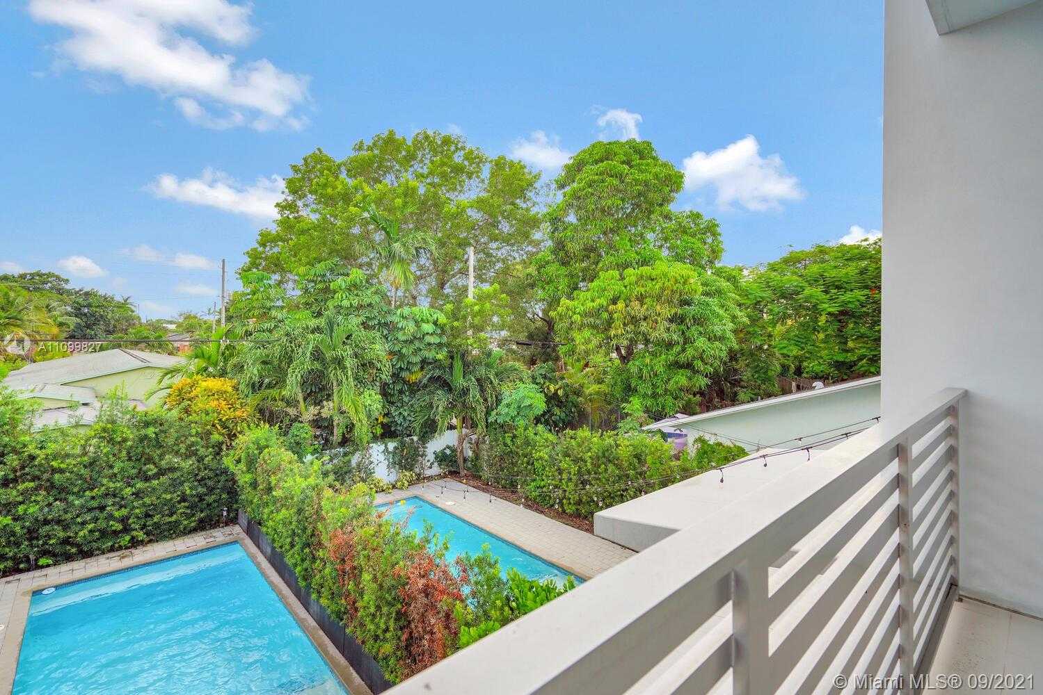 Small Image of 3446 SOUTH WEST 23RD ST #3446, Miami Number 34