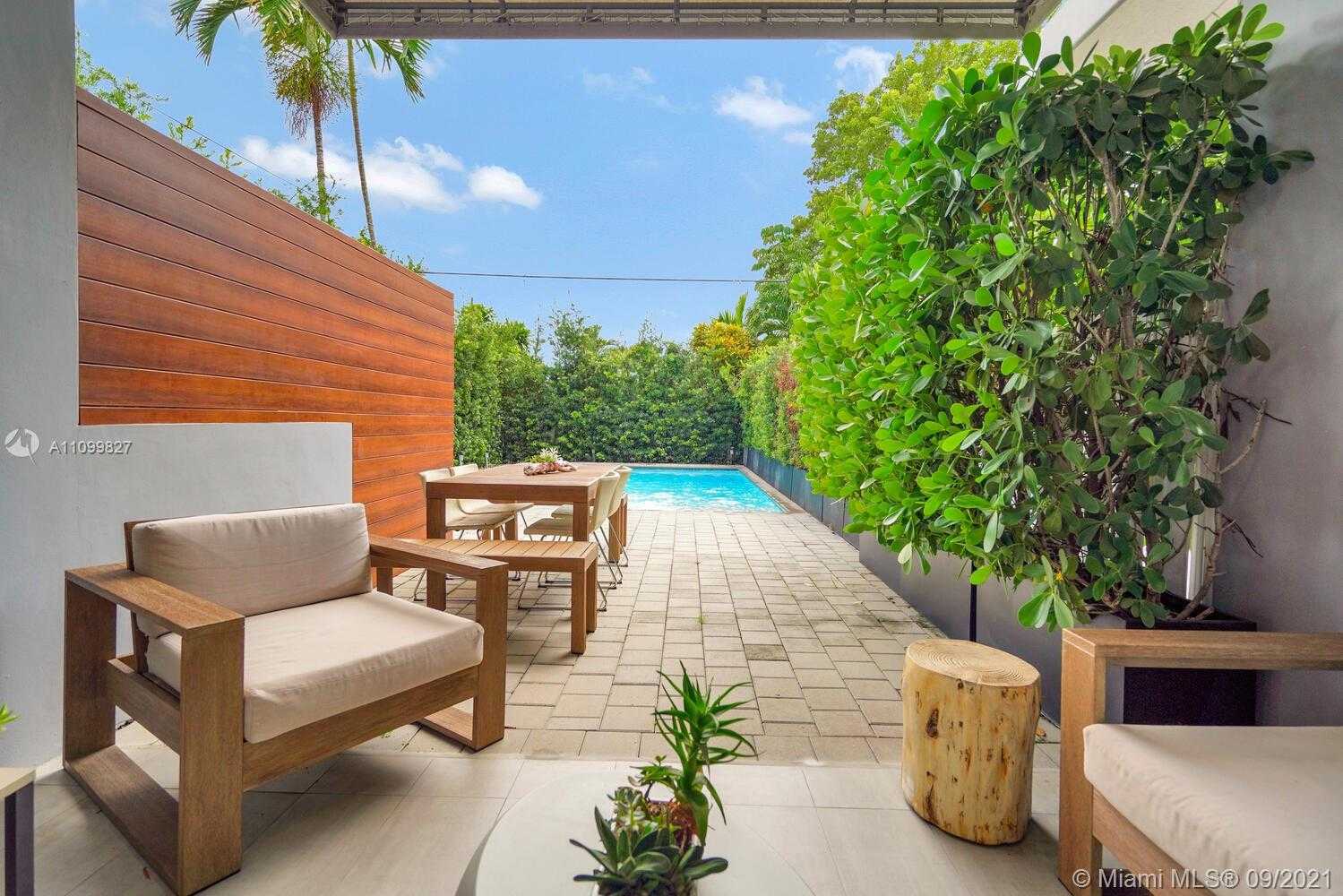 Small Image of 3446 SOUTH WEST 23RD ST #3446, Miami Number 36