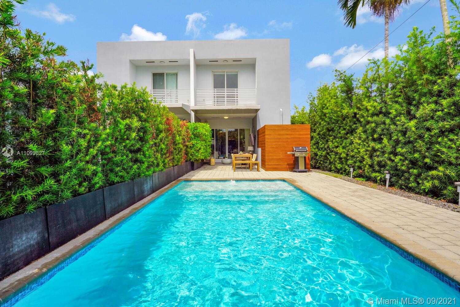 Small Image of 3446 SOUTH WEST 23RD ST #3446, Miami Number 43