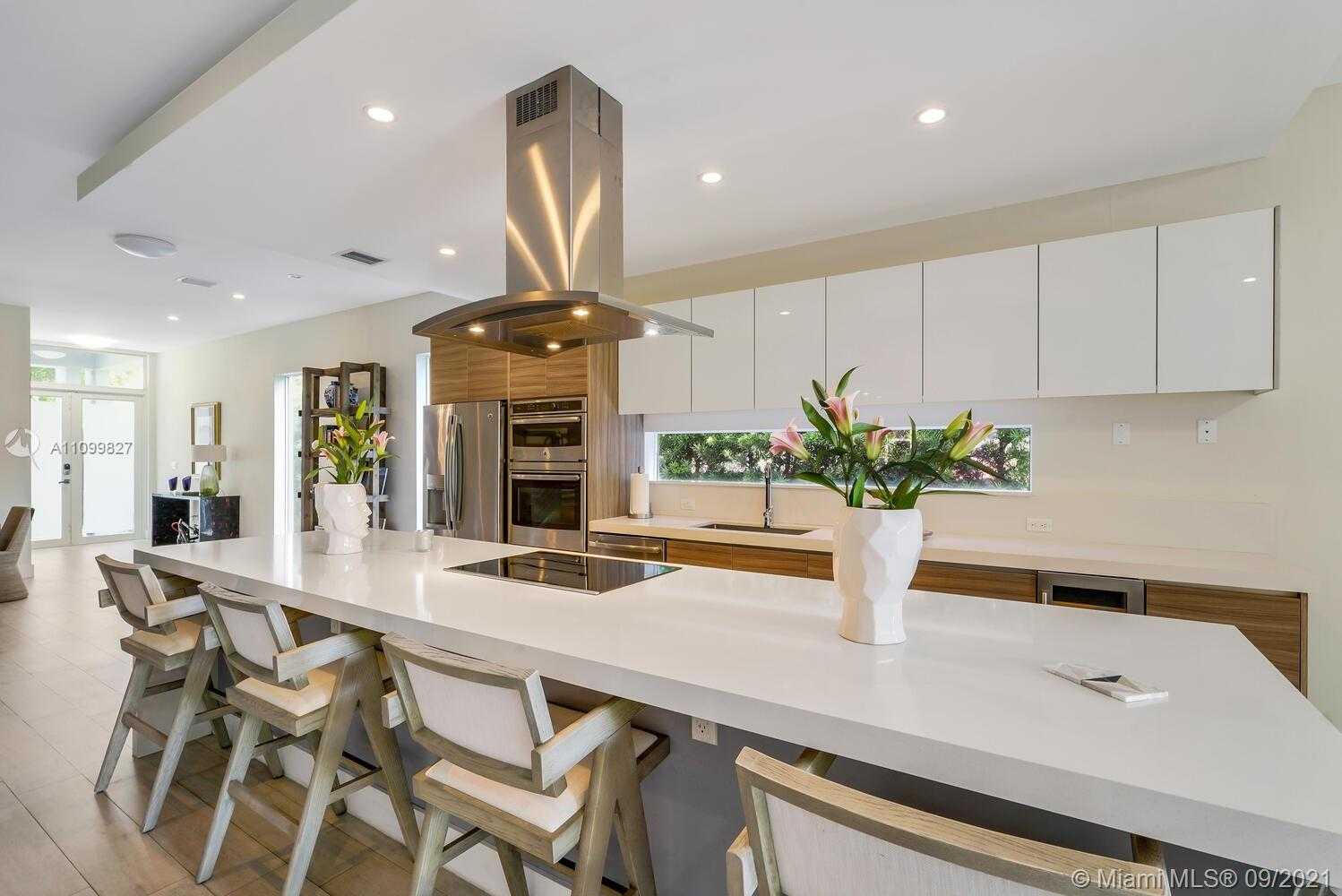 Small Image of 3446 SOUTH WEST 23RD ST #3446, Miami Number 9