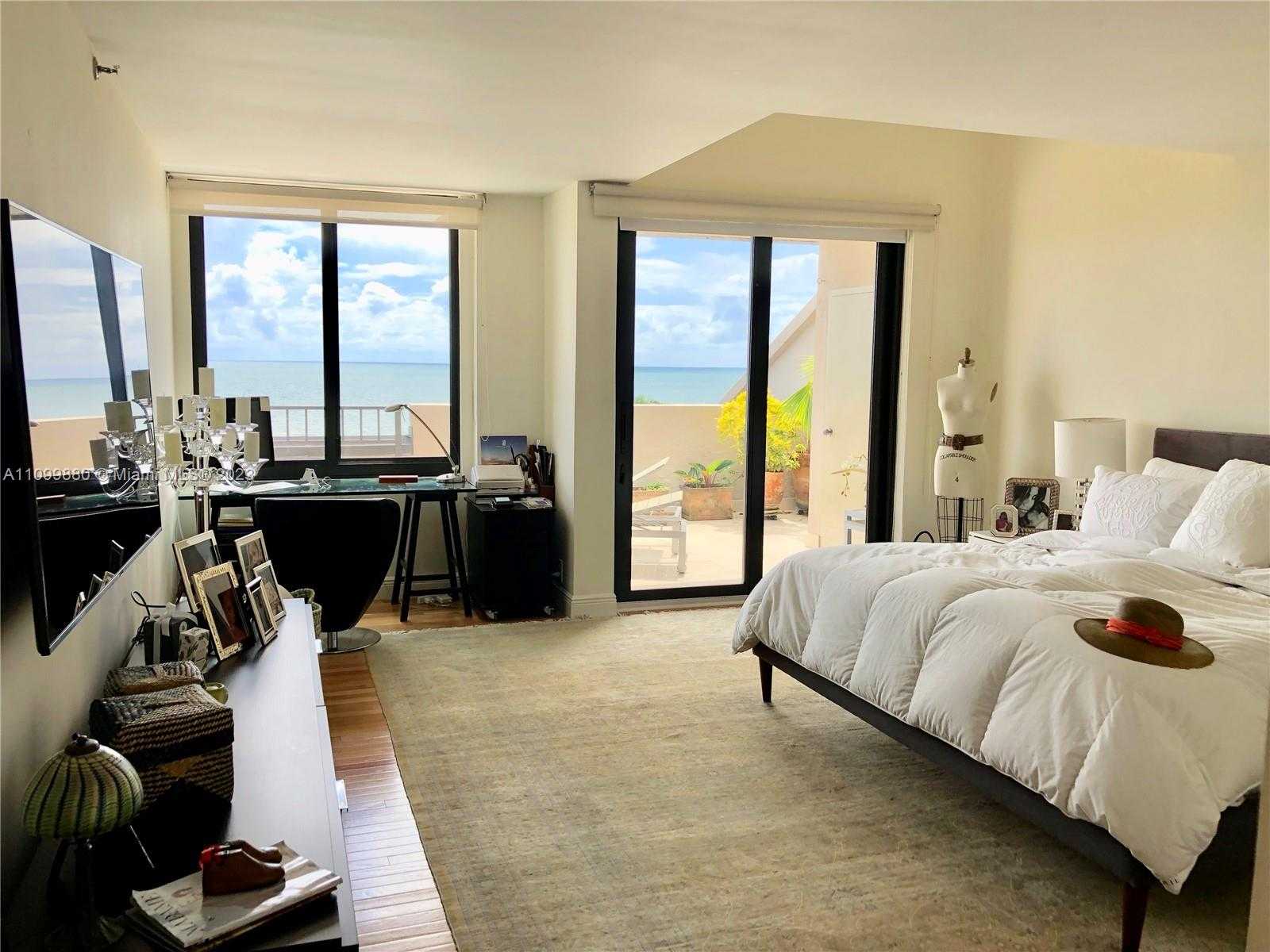 Small Image of 201 CRANDON BLVD #642, Key Biscayne Number 24