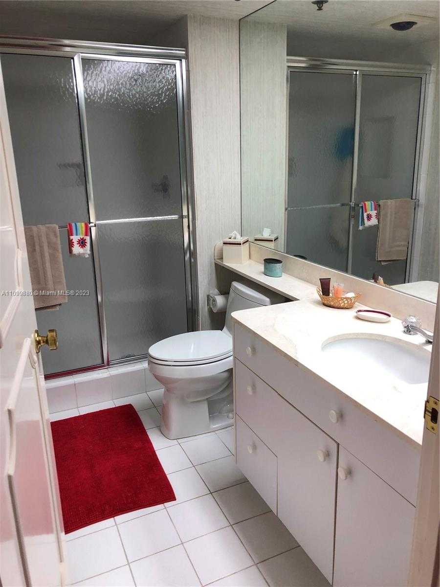 Small Image of 201 CRANDON BLVD #642, Key Biscayne Number 30