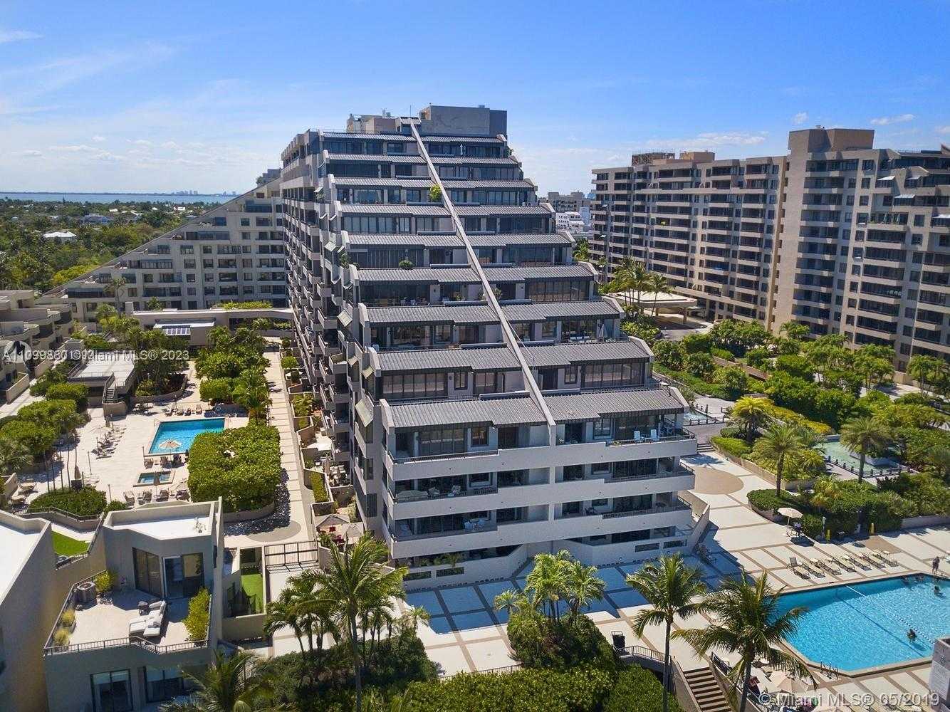 Small Image of 201 CRANDON BLVD #642, Key Biscayne Number 38