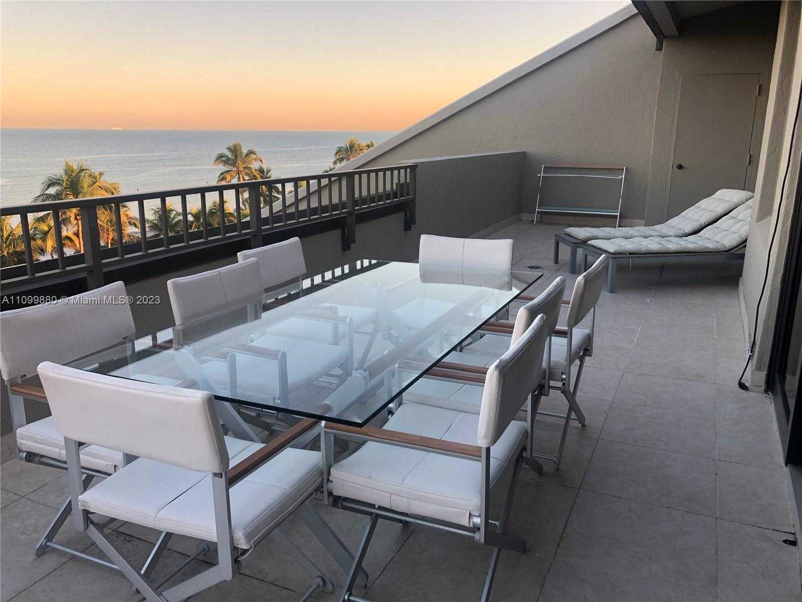 Small Image of 201 CRANDON BLVD #642, Key Biscayne Number 6