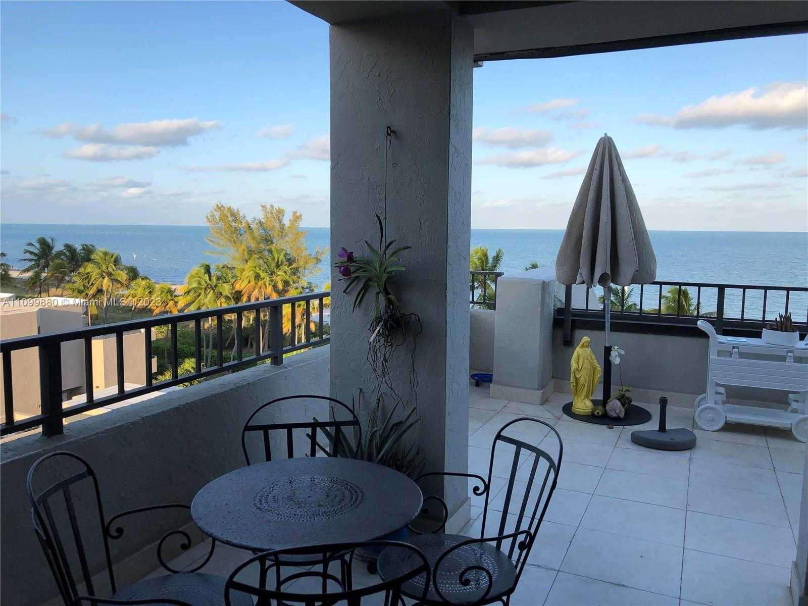 Small Image of 201 CRANDON BLVD #642, Key Biscayne Number 9