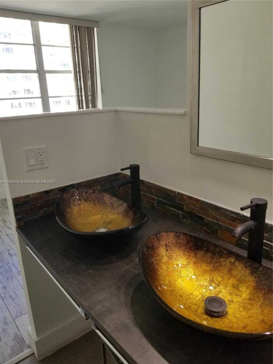 Small Image of 825 BRICKELL BAY DR #1948, Miami Number 24