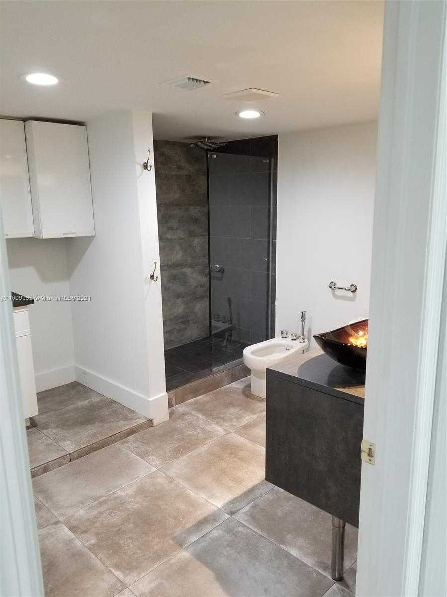 Small Image of 825 BRICKELL BAY DR #1948, Miami Number 43