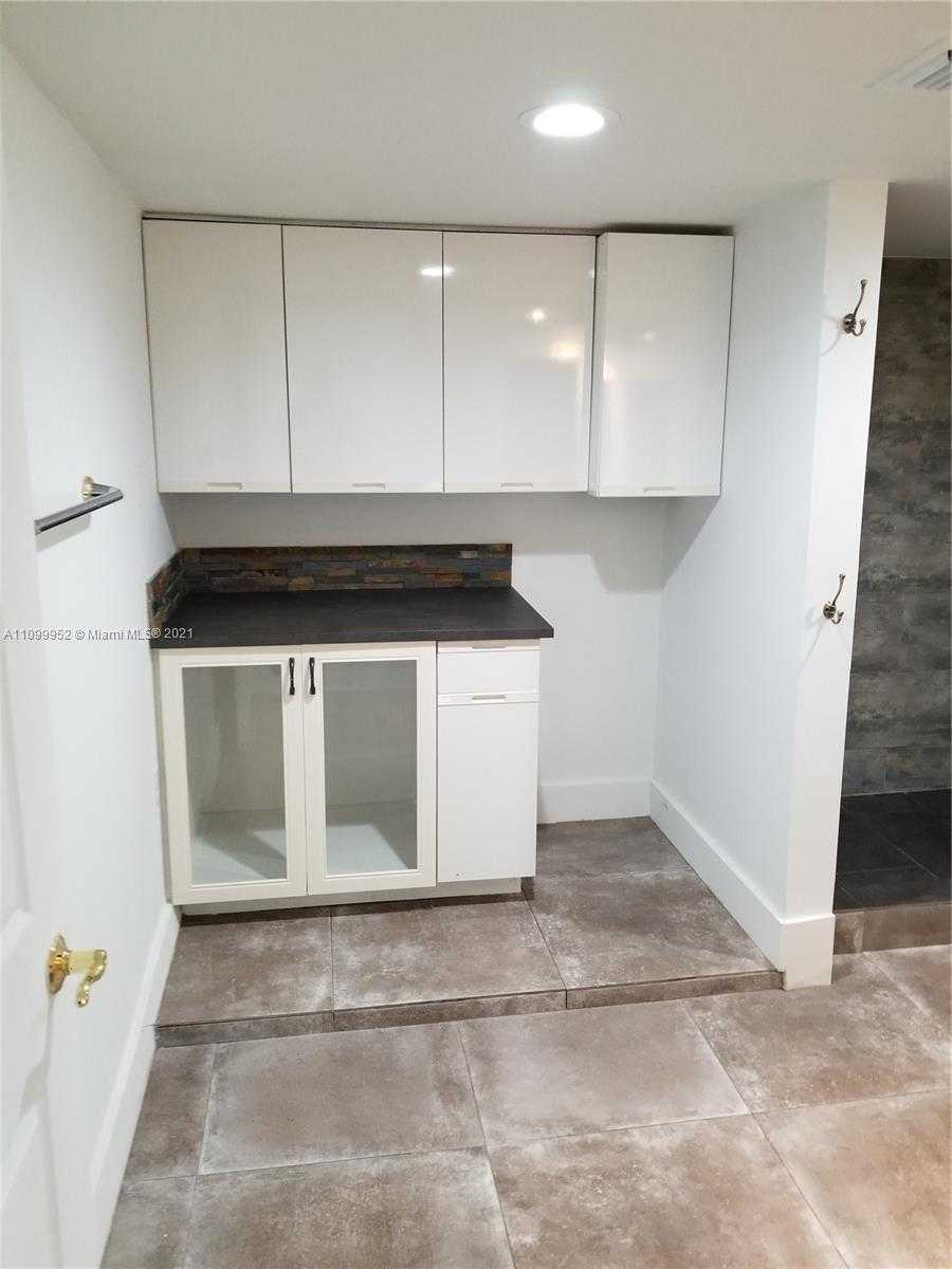 Small Image of 825 BRICKELL BAY DR #1948, Miami Number 44