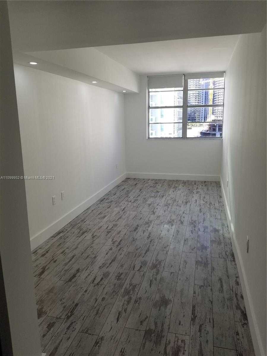 Small Image of 825 BRICKELL BAY DR #1948, Miami Number 53
