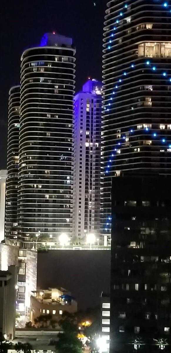 Small Image of 825 BRICKELL BAY DR #1948, Miami Number 73