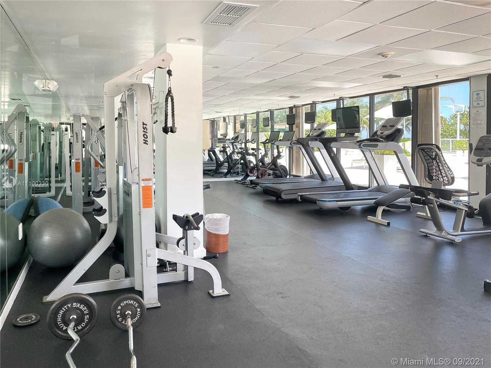 Small Image of 10185 COLLINS AVE #718, Bal Harbour Number 17