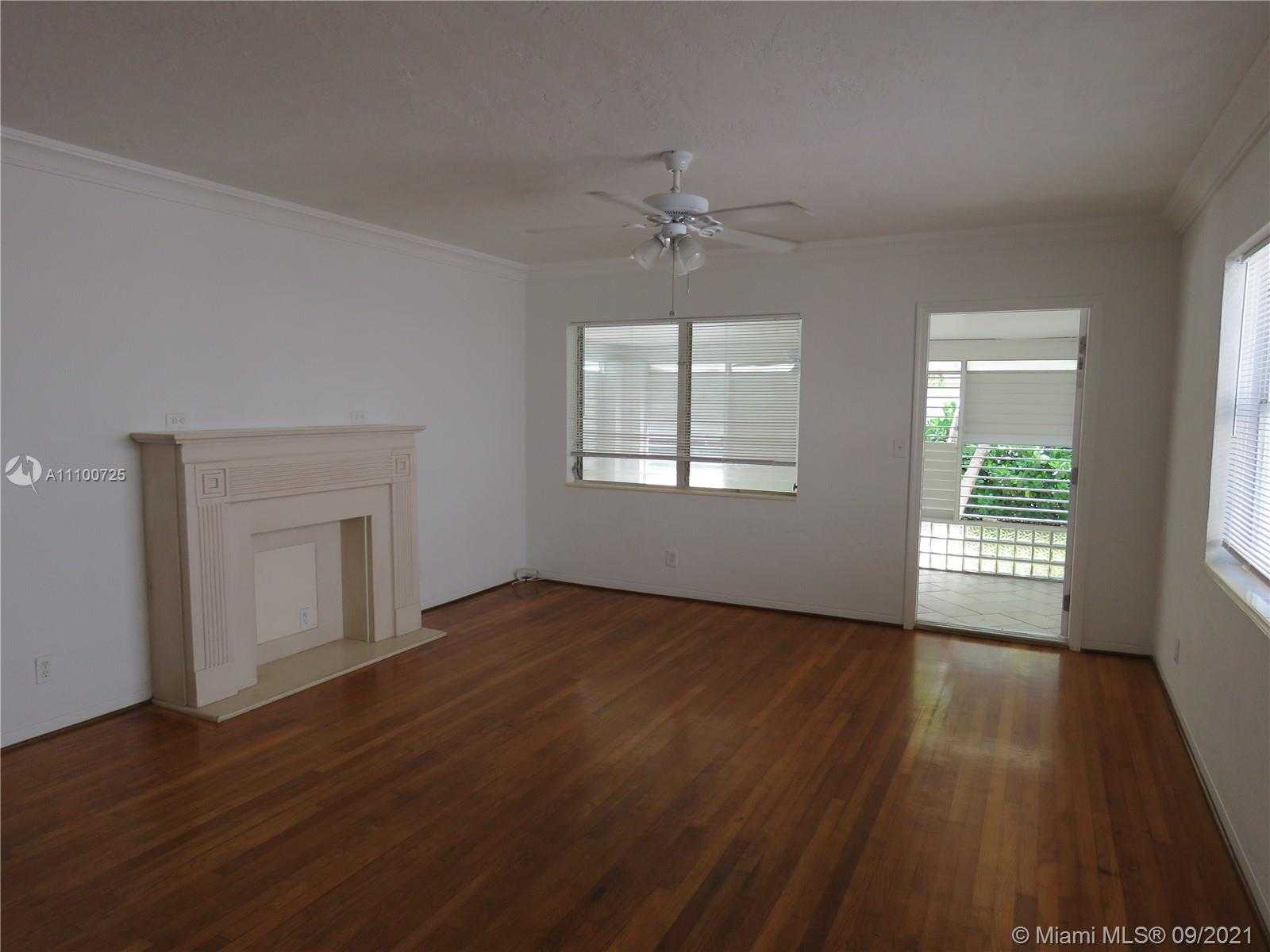 Small Image of 1943 TAYLOR ST, Hollywood Number 6