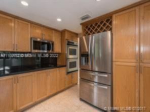 Small Image of 4000 ALHAMBRA CIR, Coral Gables Number 14