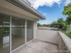 Small Image of 4000 ALHAMBRA CIR, Coral Gables Number 23