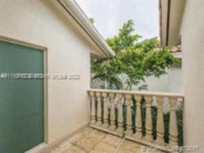 Small Image of 4000 ALHAMBRA CIR, Coral Gables Number 30