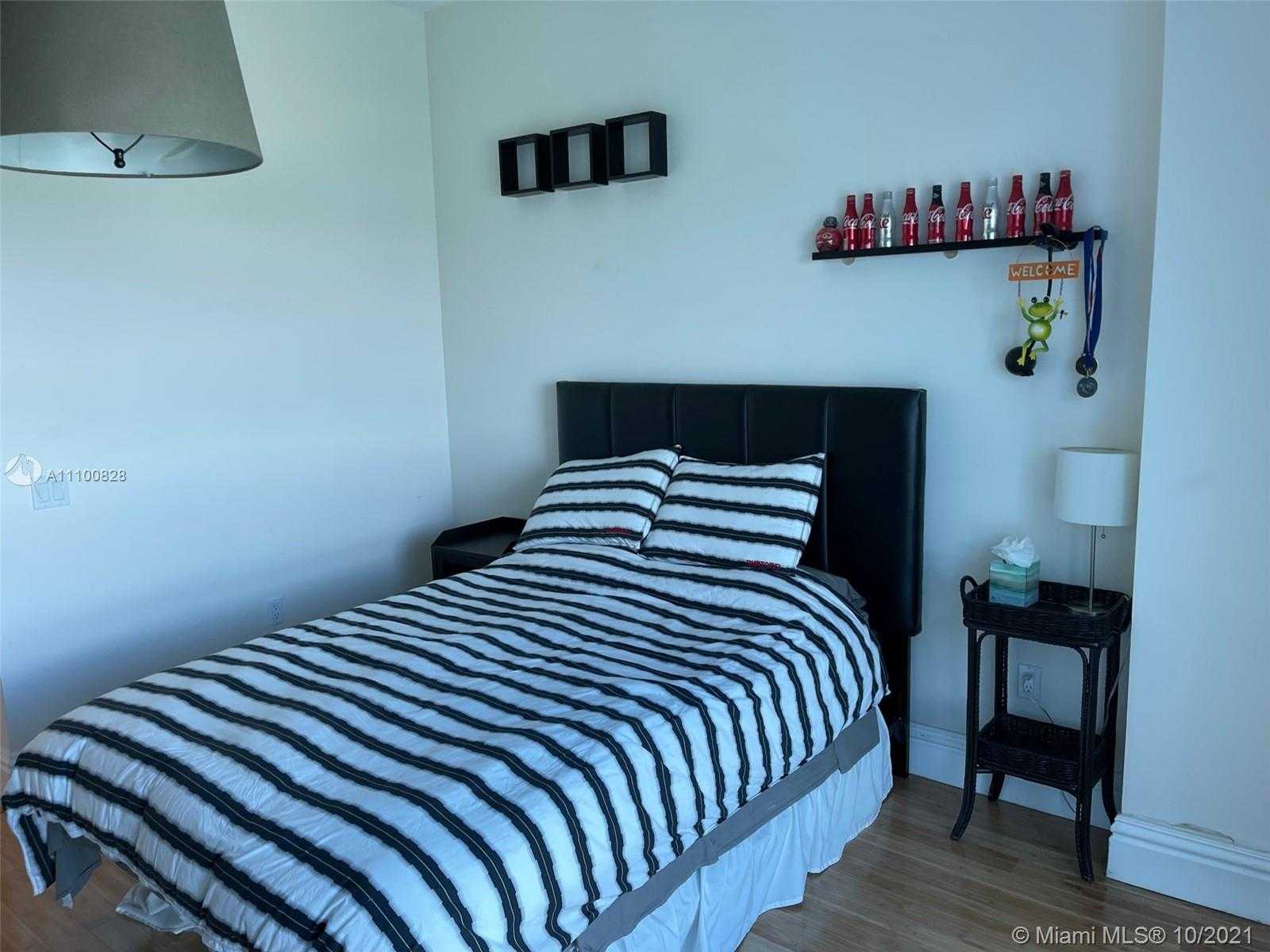 Small Image of 10295 COLLINS AVE #1906, Bal Harbour Number 30