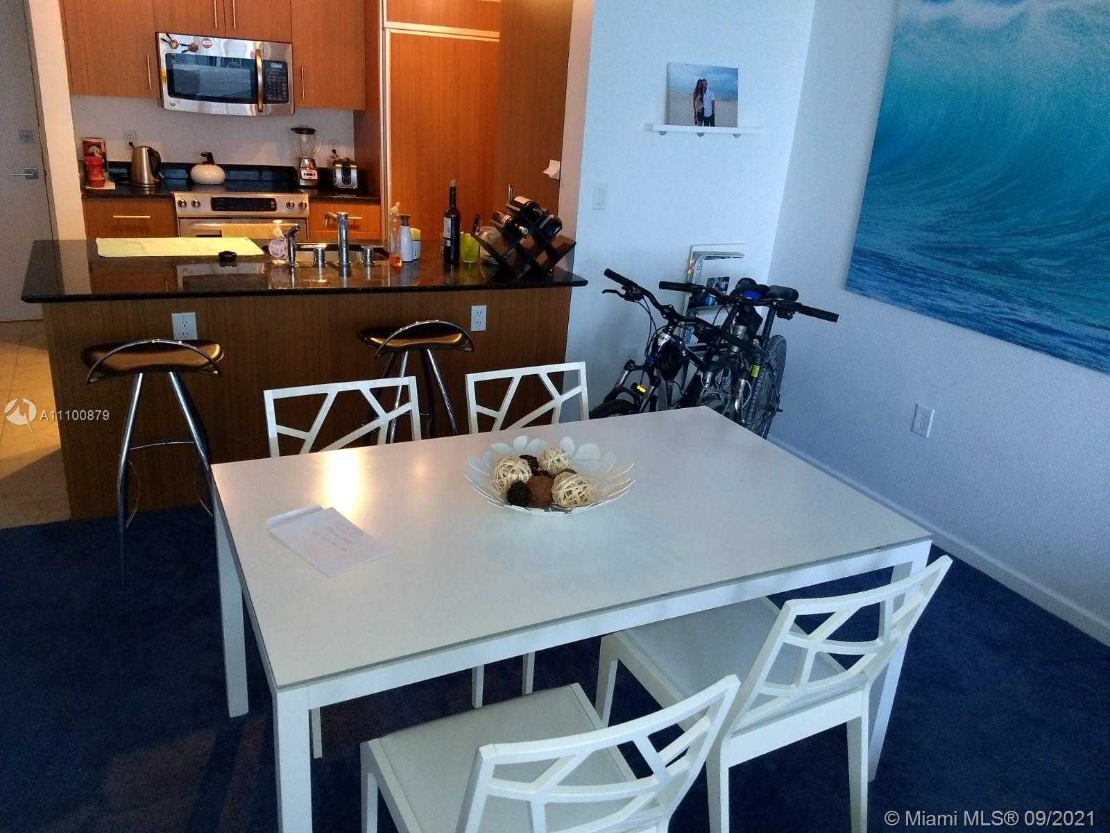 Small Image of 10275 COLLINS AVE #1507, Bal Harbour Number 14