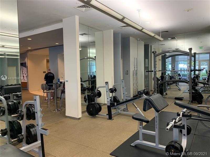 Small Image of 10275 COLLINS AVE #1507, Bal Harbour Number 8