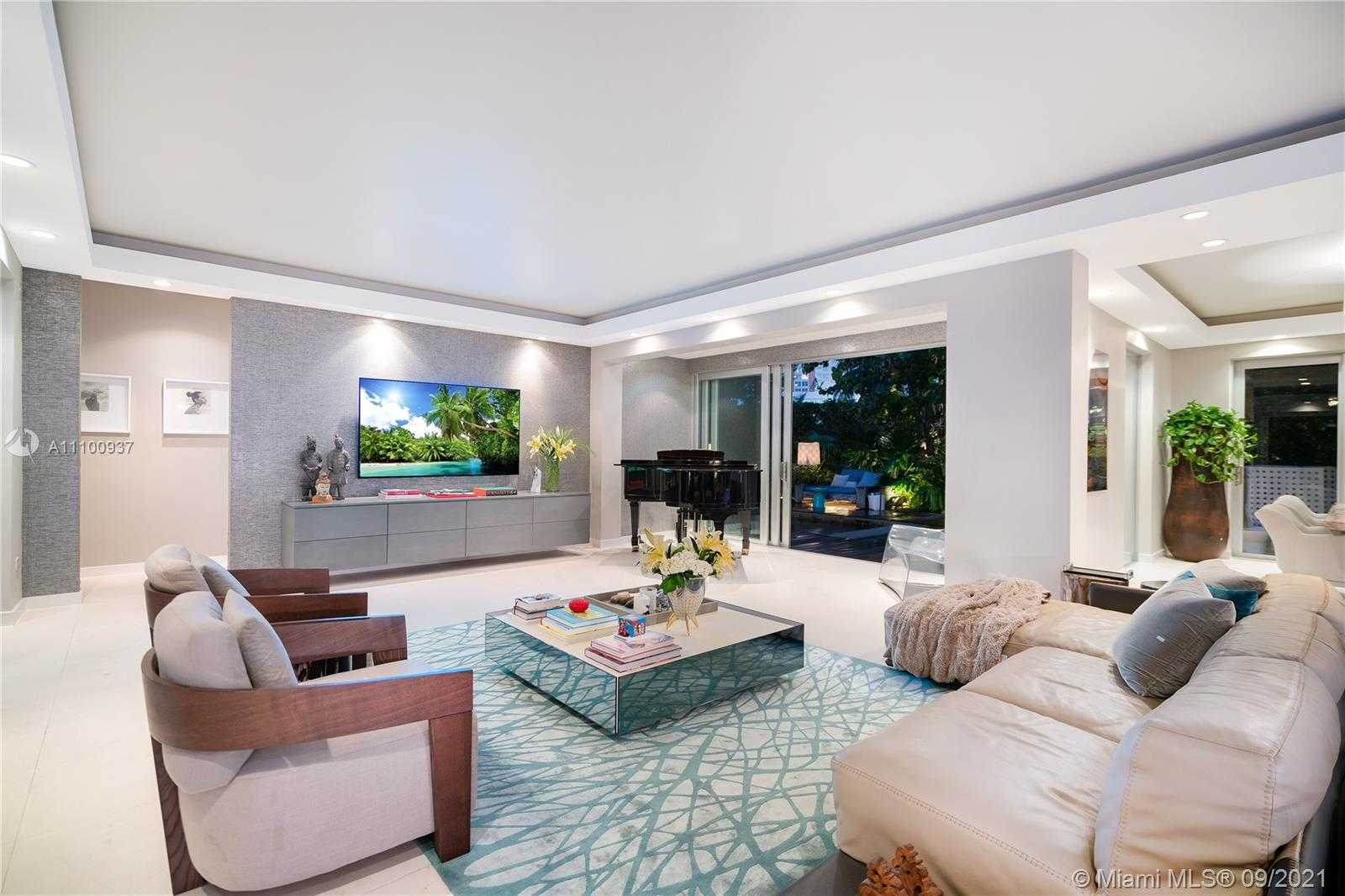 Small Image of 2840 FLAMINGO DR, Miami Beach Number 23