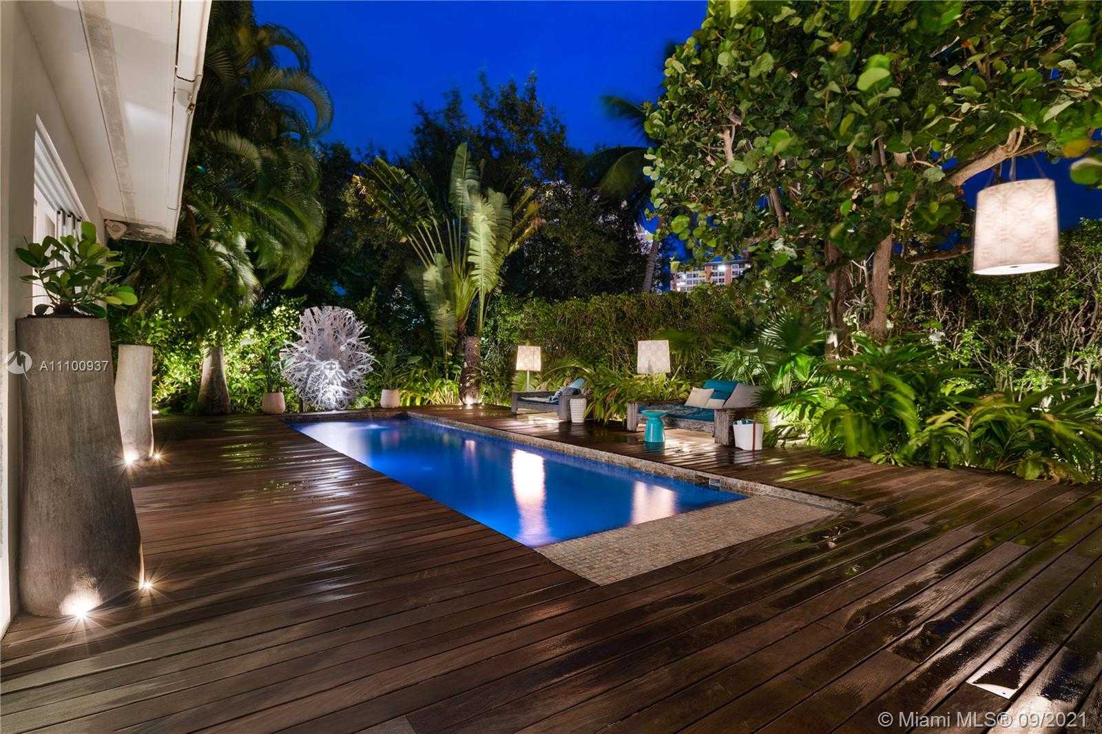 Small Image of 2840 FLAMINGO DR, Miami Beach Number 24