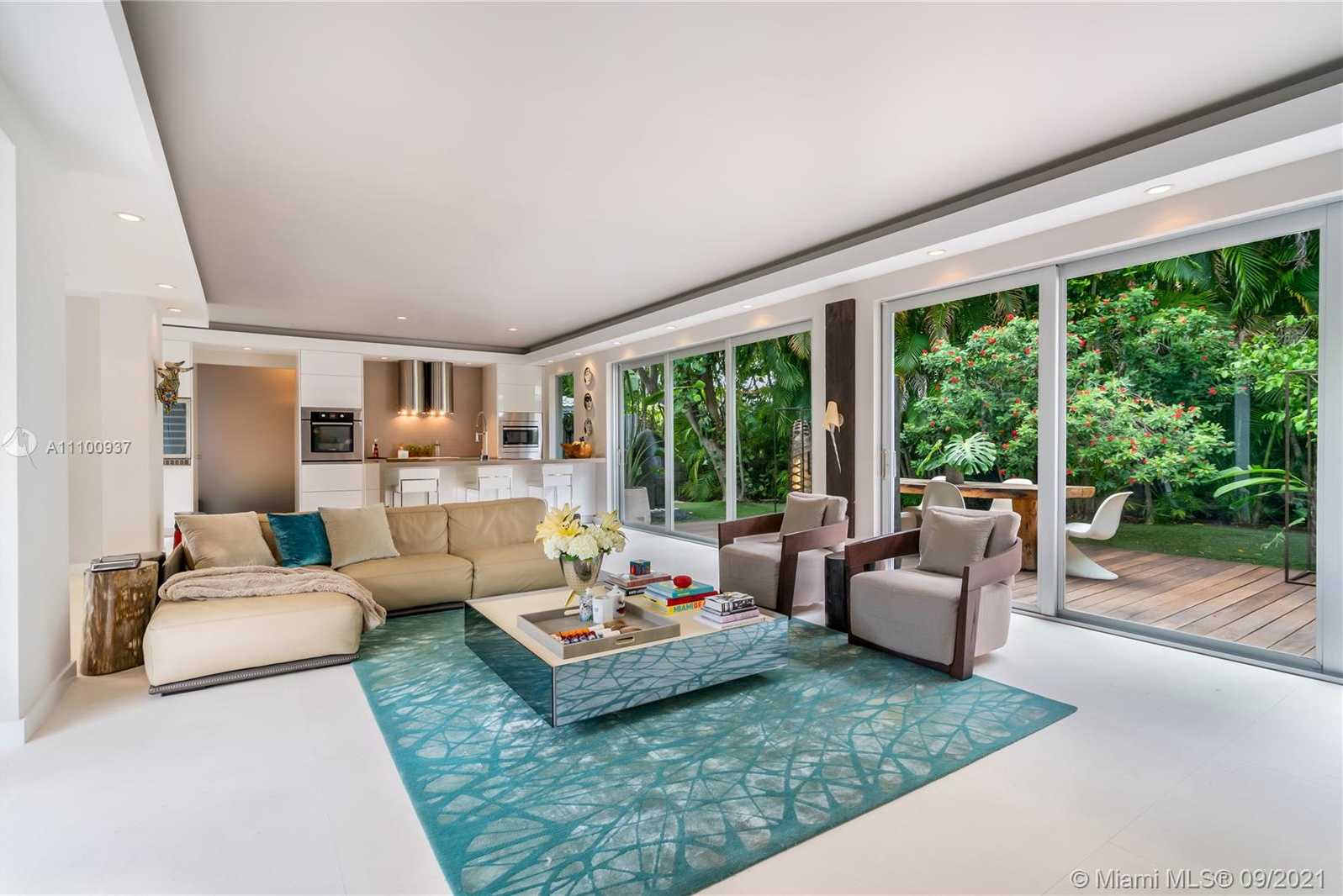 Small Image of 2840 FLAMINGO DR, Miami Beach Number 5