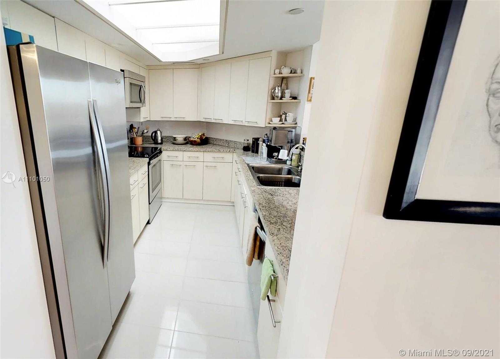 Small Image of 120 SOUTH EAST 5TH AVE #PH20, Boca Raton Number 6
