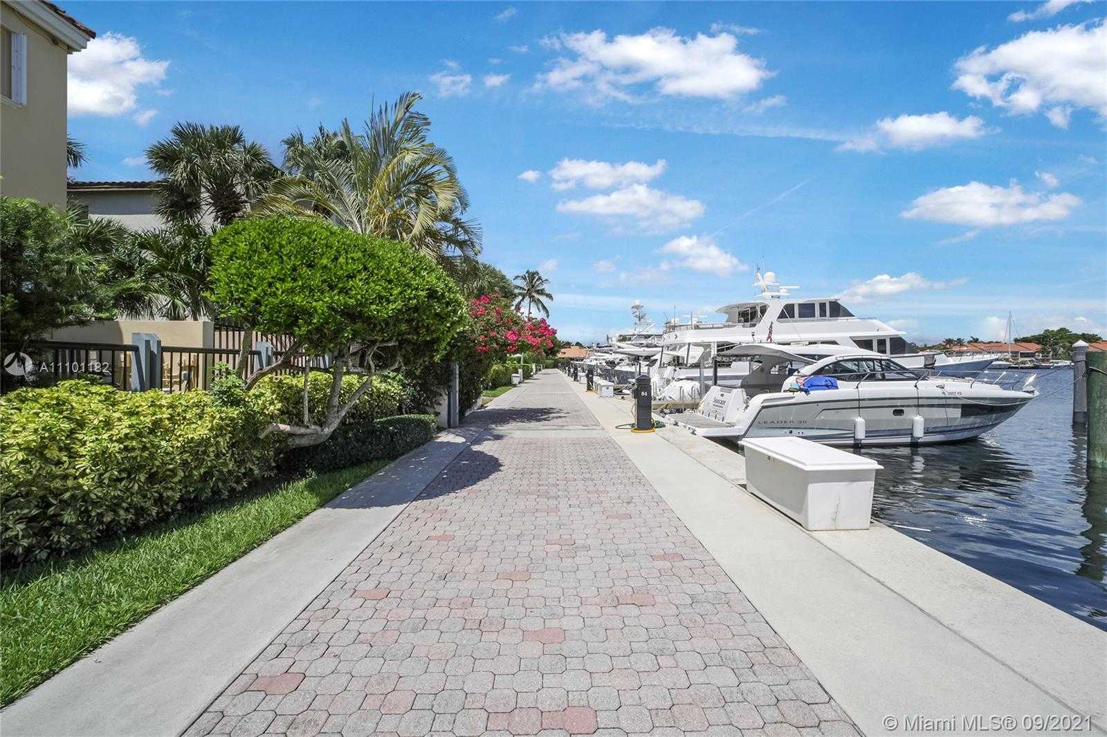Small Image of 3693 NORTH EAST 208TH TER #3693, Aventura Number 12