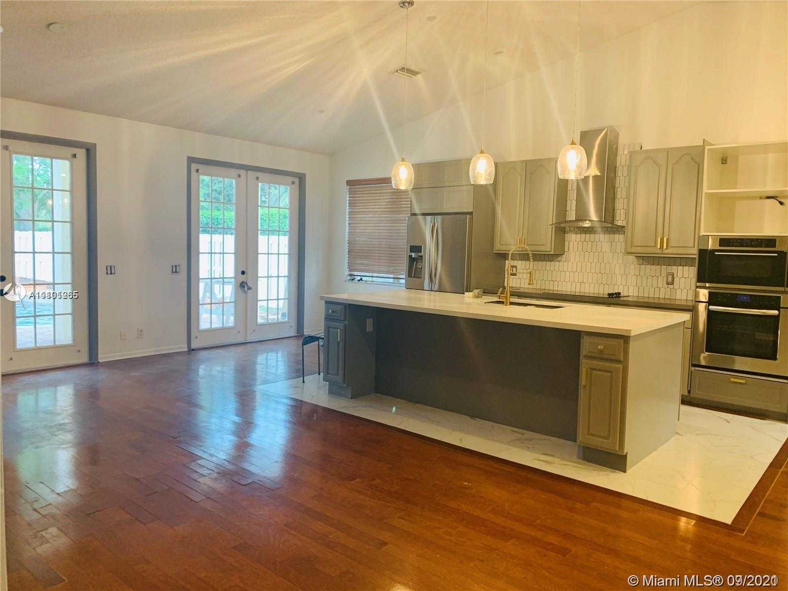 Small Image of 650 FALLING WATER RD #na, Weston Number 3