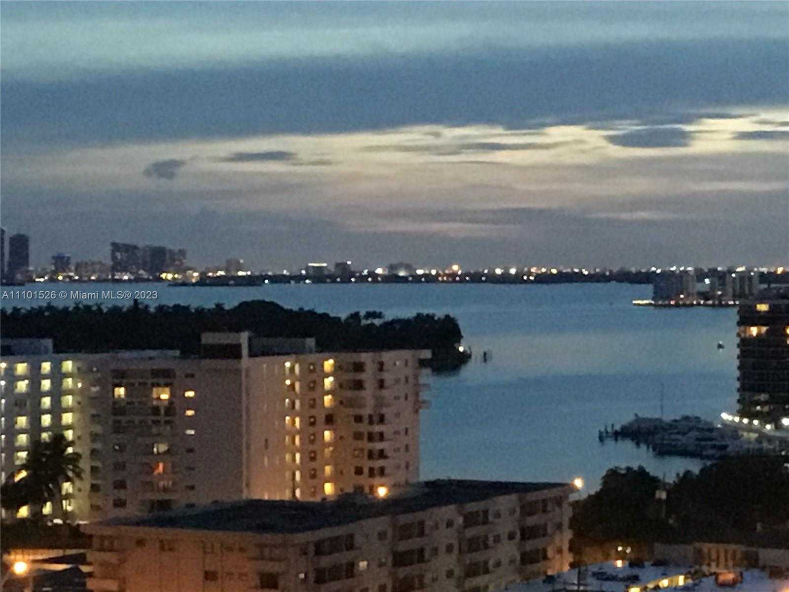Small Image of 6917 COLLINS AVE #PH20, Miami Beach Number 29