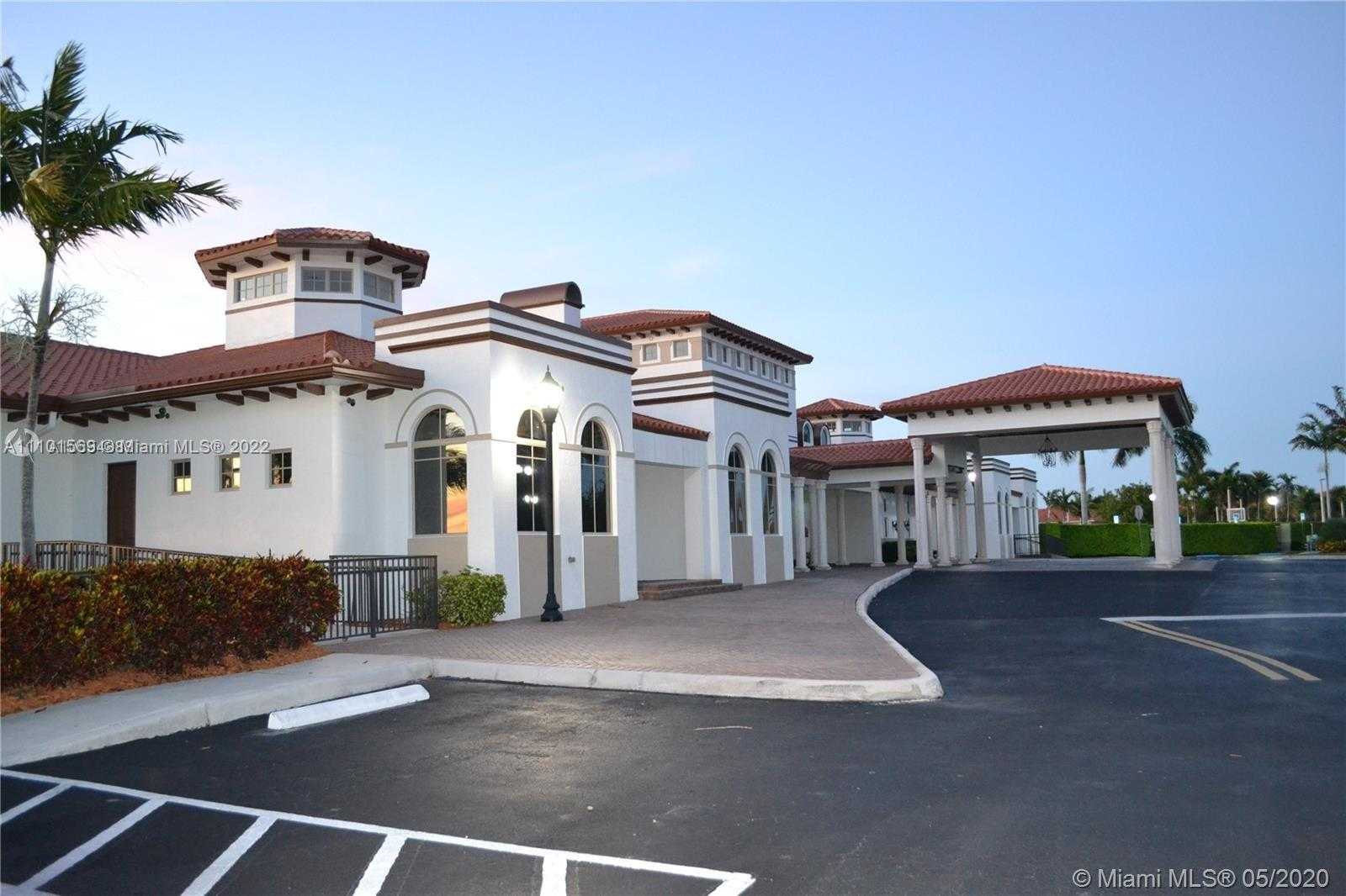 Small Image of 7833 SW 194th Terrace, Cutler Bay, FL 33157, USA Number 5
