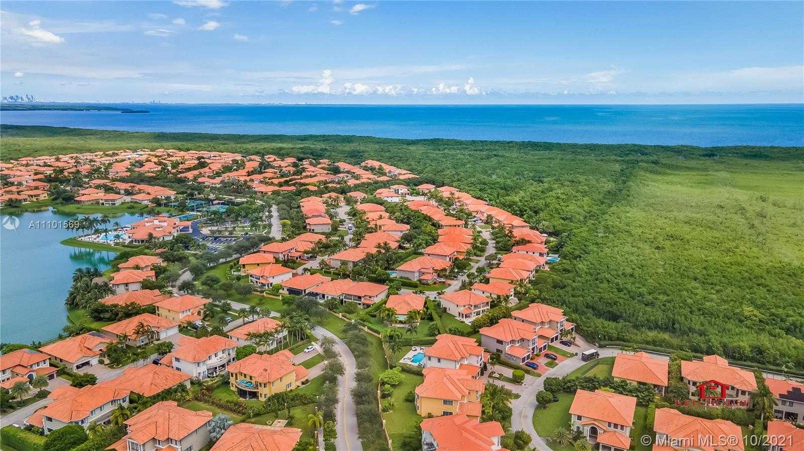 Small Image of 7833 SW 194th Terrace, Cutler Bay, FL 33157, USA Number 57