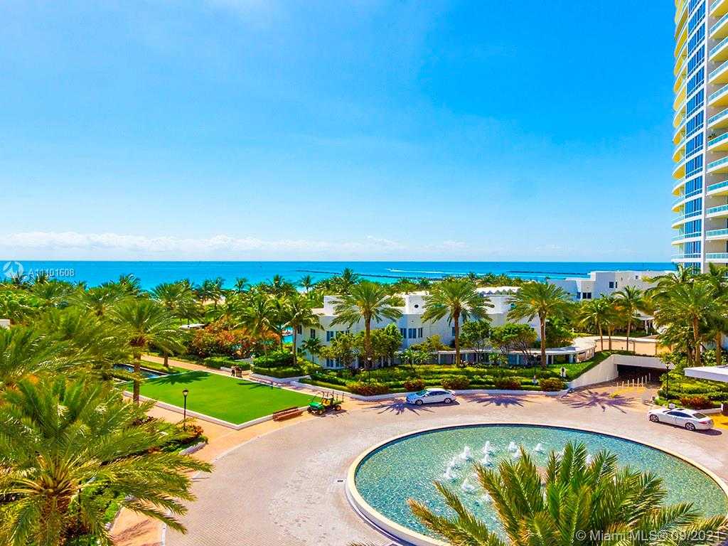 Small Image of 50 SOUTH POINTE DR #1502/03, Miami Beach Number 3