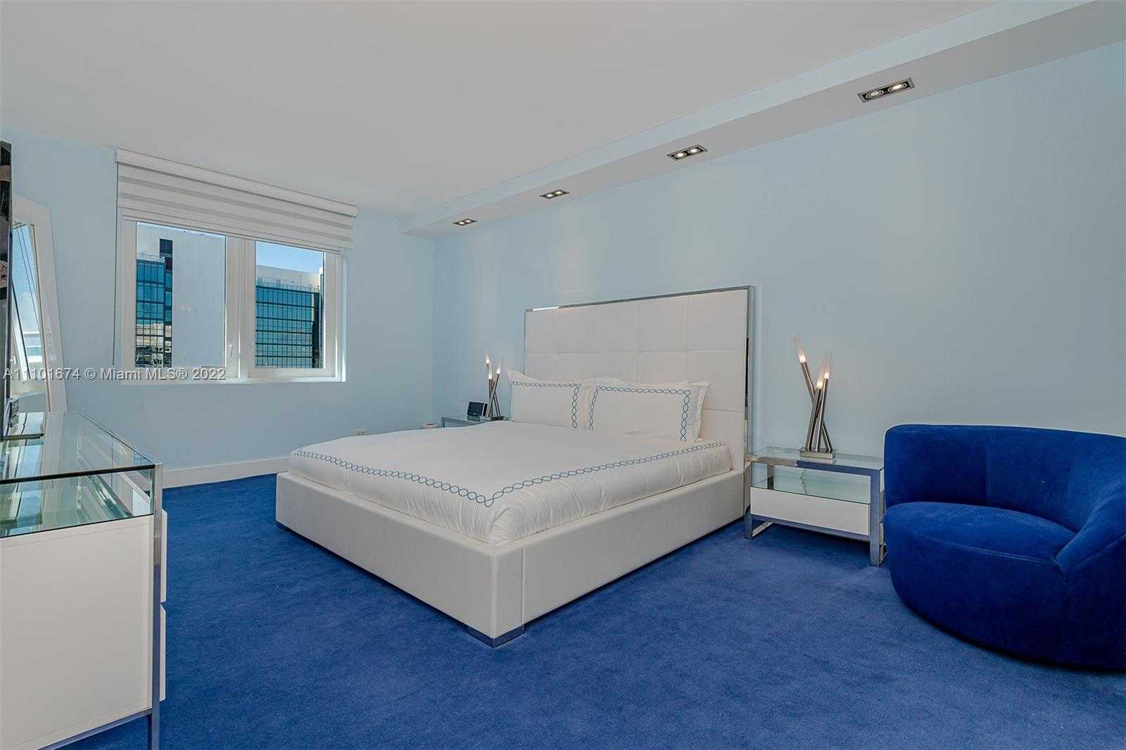 Small Image of 2301 COLLINS AVE #1506, Miami Beach Number 2