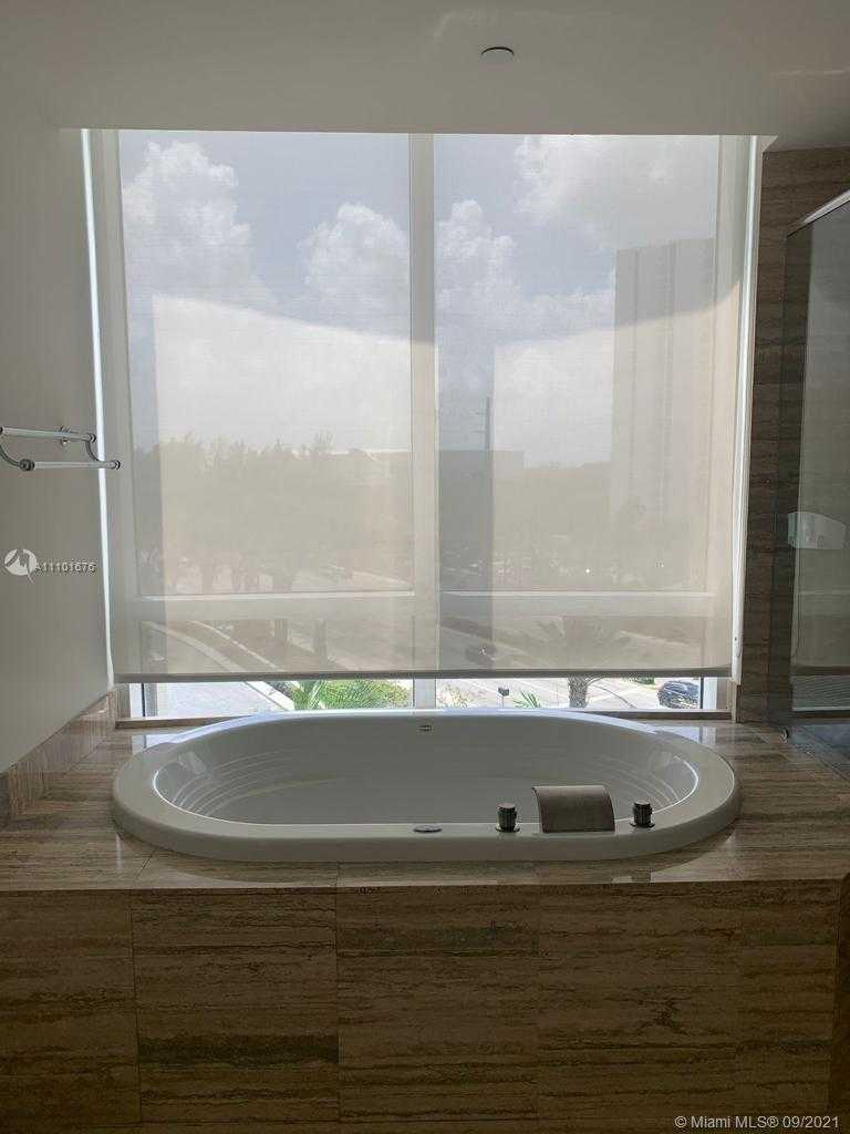 Small Image of 15811 COLLINS AVE #406, Sunny Isles Beach Number 6