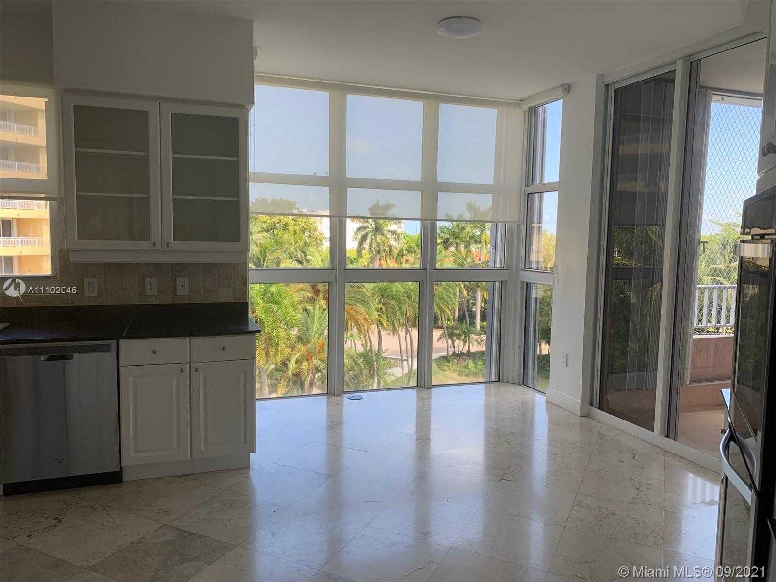 Small Image of 749 CRANDON BL #411, Key Biscayne Number 16