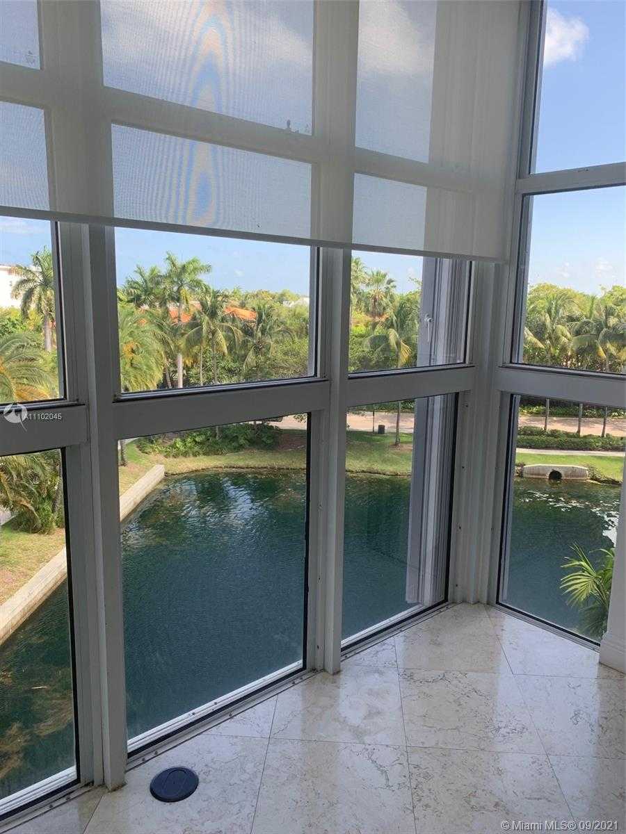 Small Image of 749 CRANDON BL #411, Key Biscayne Number 18