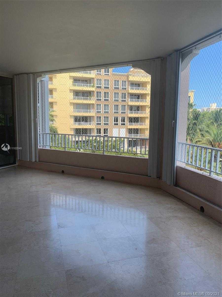 Small Image of 749 CRANDON BL #411, Key Biscayne Number 9