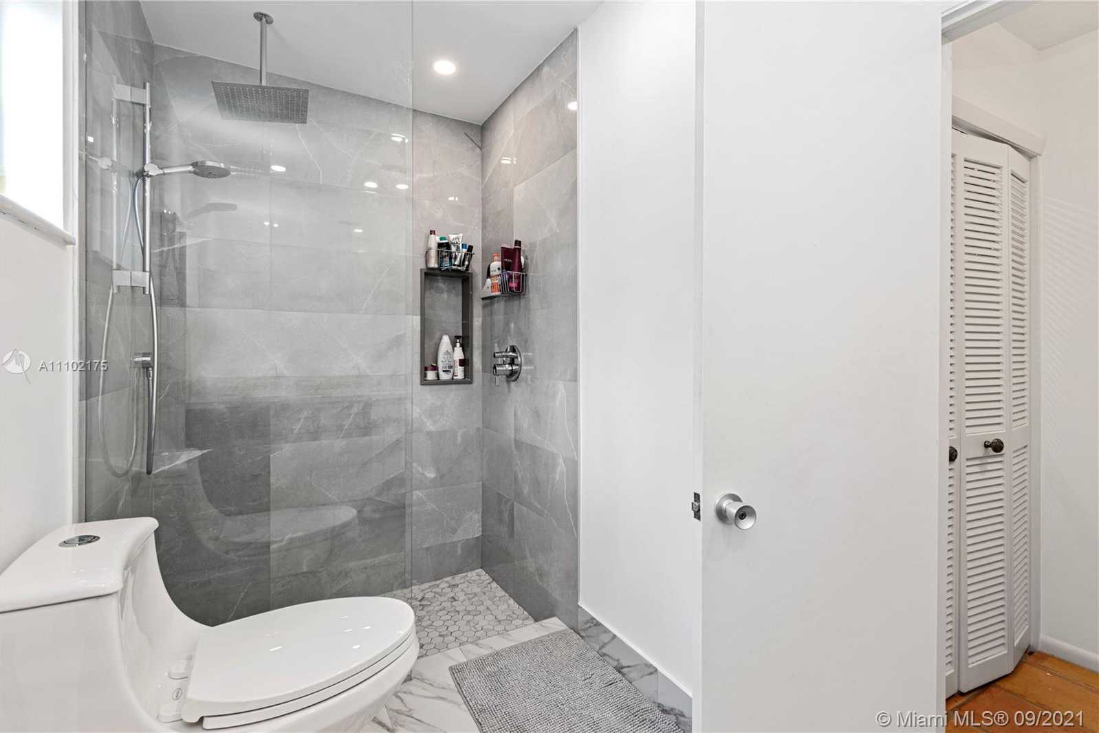 Small Image of 19950 NORTH EAST 24TH AVE #19950, Aventura Number 13
