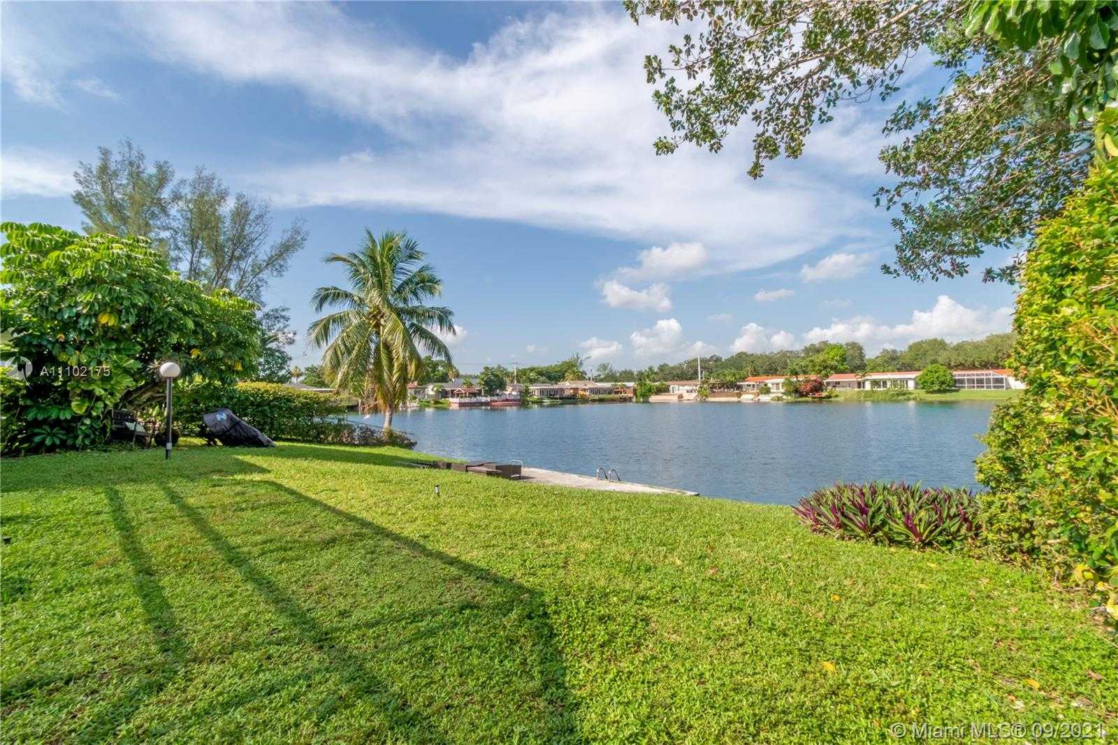 Small Image of 19950 NORTH EAST 24TH AVE #19950, Aventura Number 27