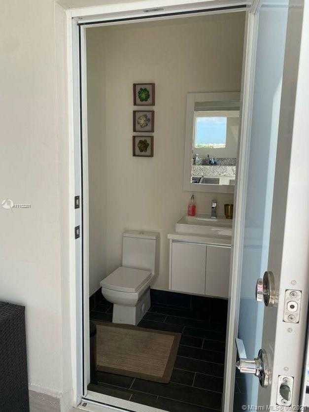 Small Image of 10360 NORTH WEST 64TH ST, Doral Number 14