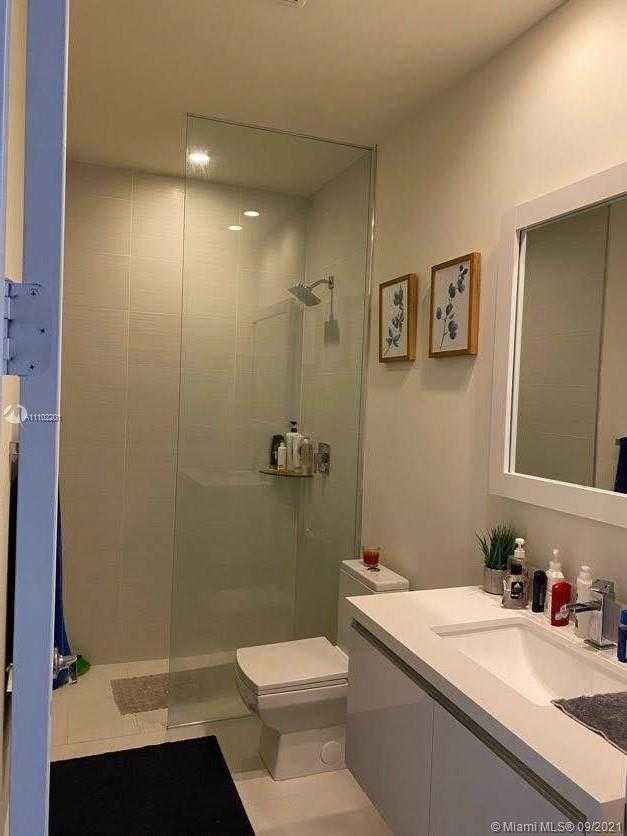 Small Image of 10360 NORTH WEST 64TH ST, Doral Number 20