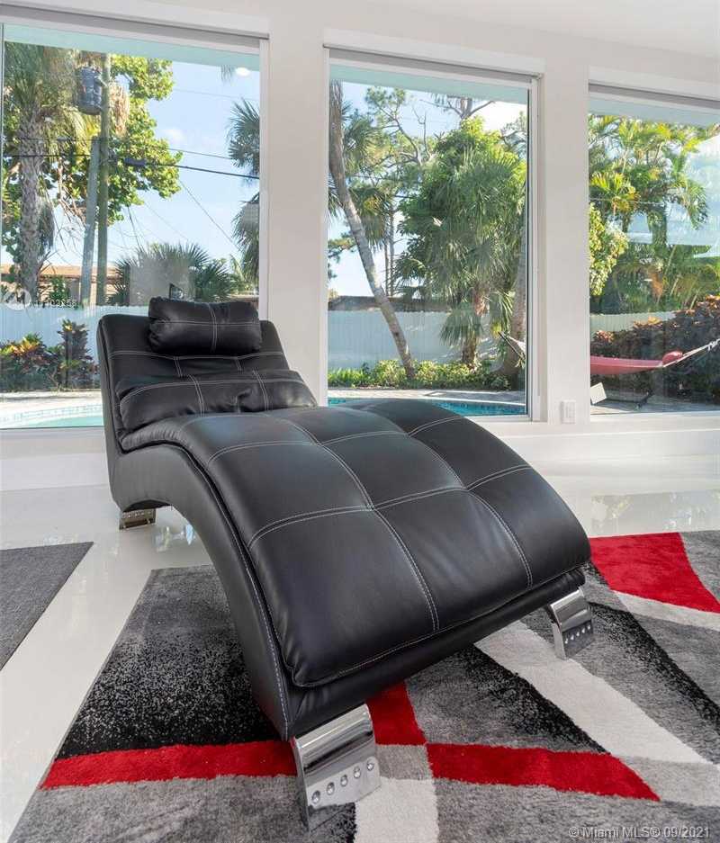 Small Image of 1808 SOUTH WEST 9TH ST #1-2, Fort Lauderdale Number 17