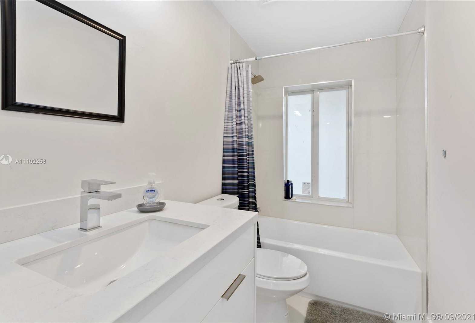 Small Image of 1808 SOUTH WEST 9TH ST #1-2, Fort Lauderdale Number 22